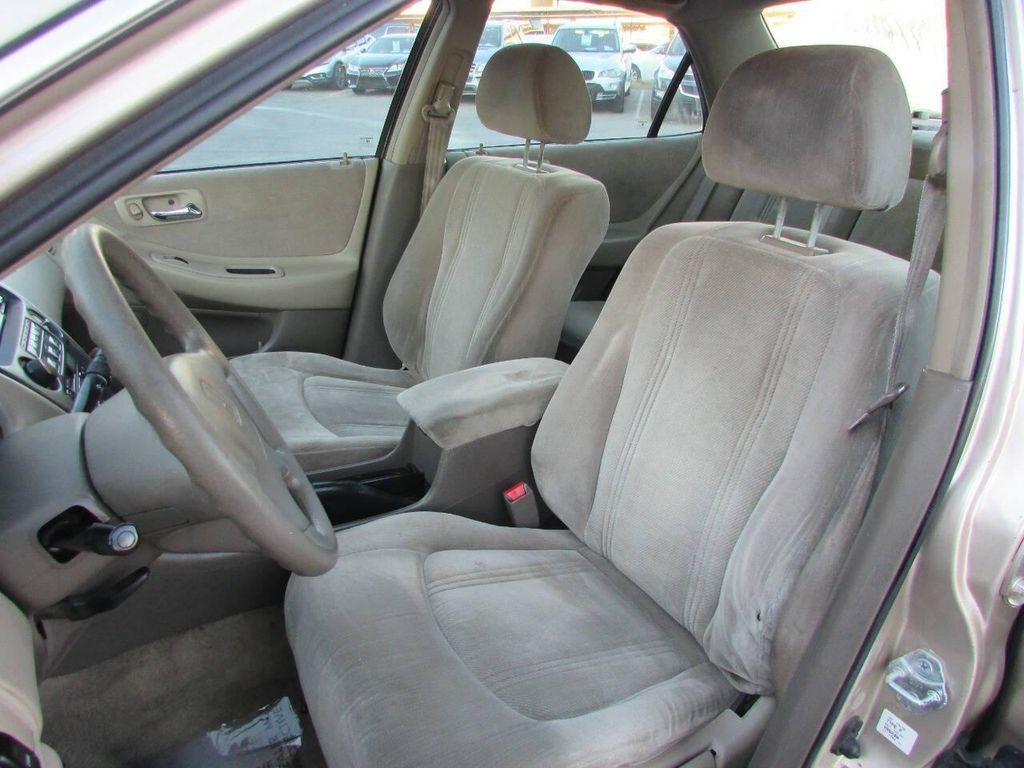 used 2000 Honda Accord car, priced at $5,995