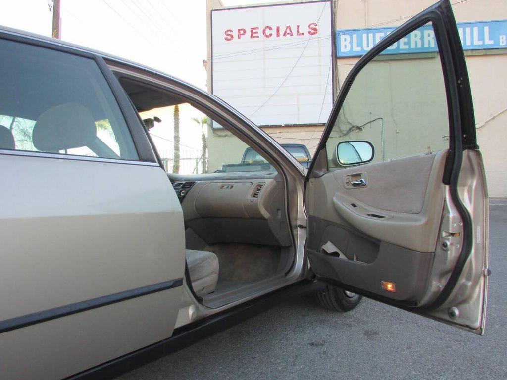 used 2000 Honda Accord car, priced at $5,995