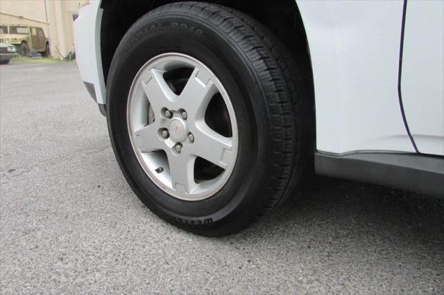 used 2007 Pontiac Torrent car, priced at $6,995