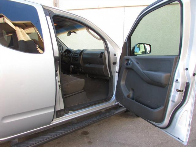 used 2007 Nissan Frontier car, priced at $10,995