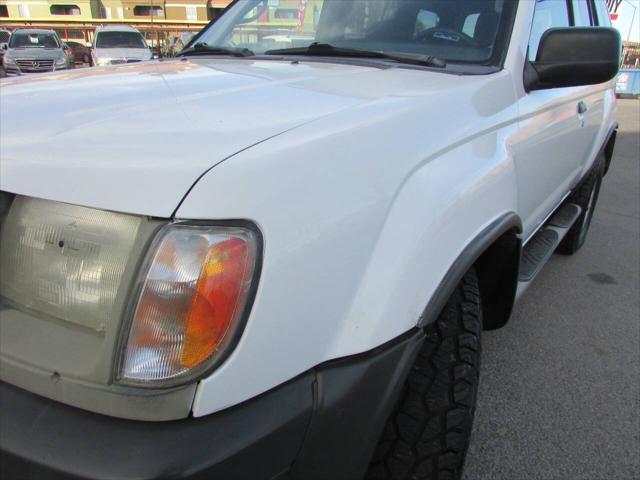 used 2000 Nissan Xterra car, priced at $7,995