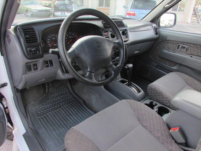 used 2000 Nissan Xterra car, priced at $7,995