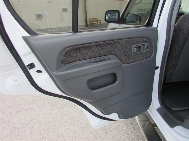 used 2000 Nissan Xterra car, priced at $7,995