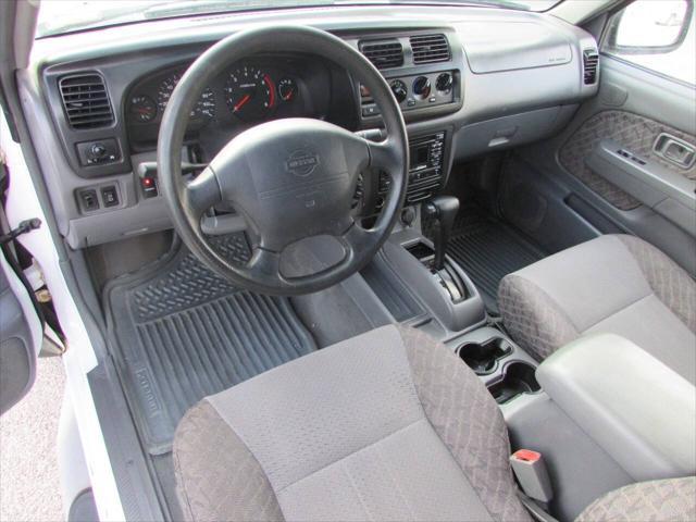 used 2000 Nissan Xterra car, priced at $7,995