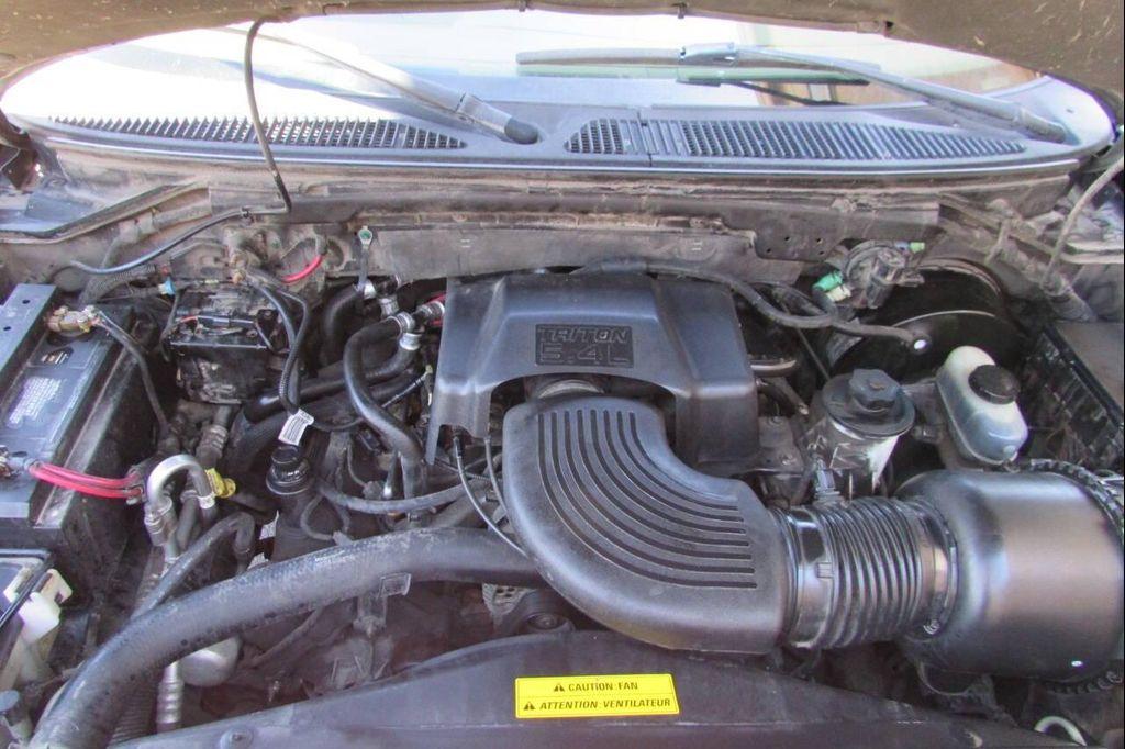 used 2000 Ford Expedition car, priced at $4,995
