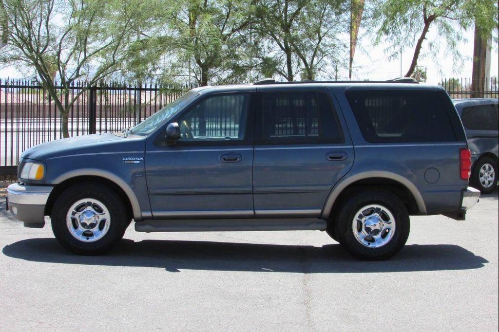 used 2000 Ford Expedition car, priced at $4,995