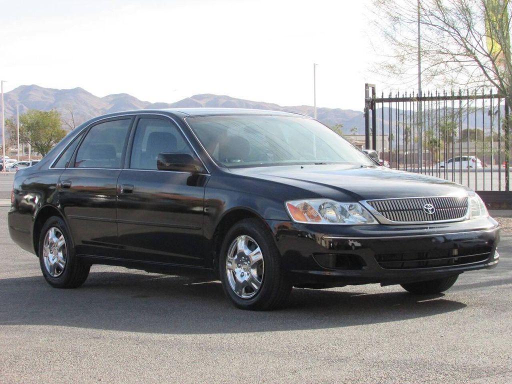 used 2001 Toyota Avalon car, priced at $5,995