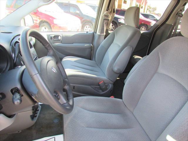 used 2005 Dodge Grand Caravan car, priced at $5,995