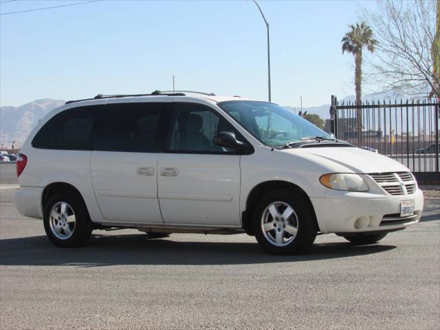 used 2005 Dodge Grand Caravan car, priced at $5,995