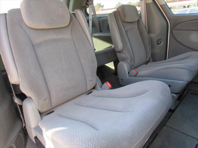 used 2005 Dodge Grand Caravan car, priced at $5,995