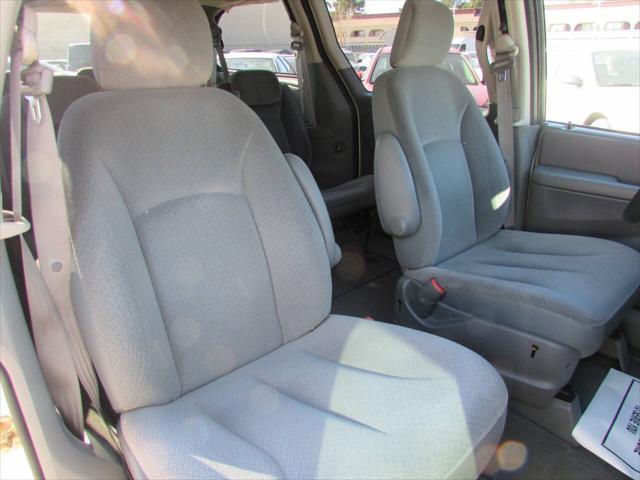 used 2005 Dodge Grand Caravan car, priced at $5,995