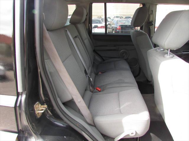 used 2007 Jeep Commander car, priced at $8,995