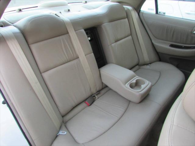 used 2000 Honda Accord car, priced at $7,995