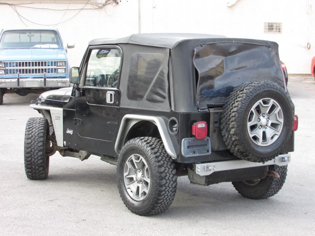 used 2000 Jeep Wrangler car, priced at $8,995