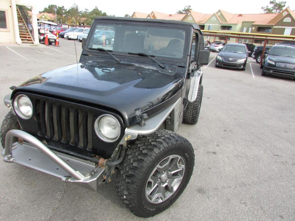 used 2000 Jeep Wrangler car, priced at $8,995