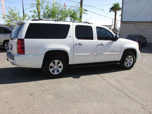 used 2007 Chevrolet Suburban car, priced at $10,995