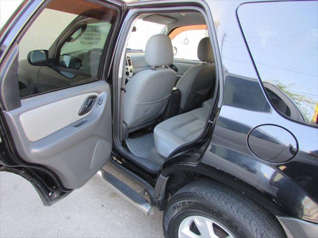 used 2006 Ford Escape car, priced at $6,995