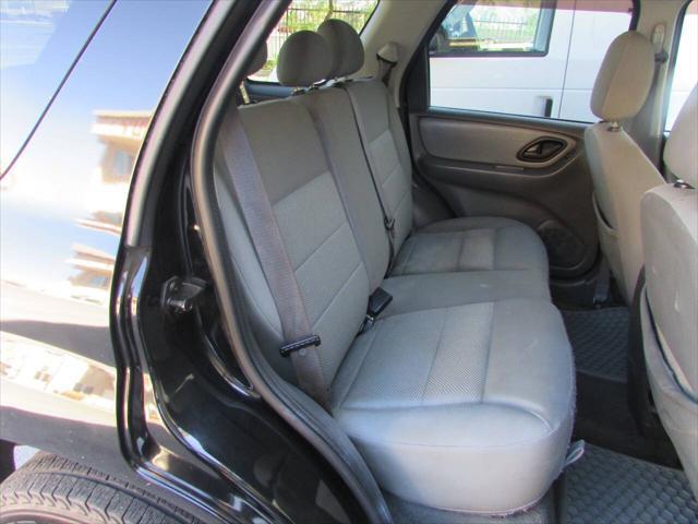 used 2006 Ford Escape car, priced at $6,995