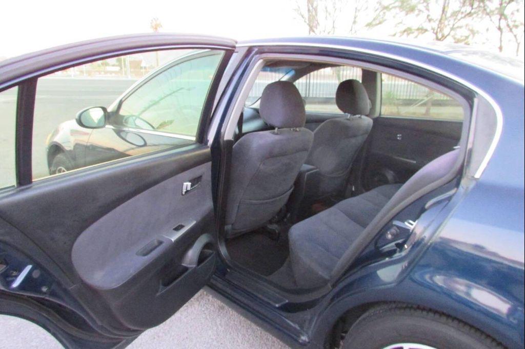 used 2006 Nissan Altima car, priced at $5,999