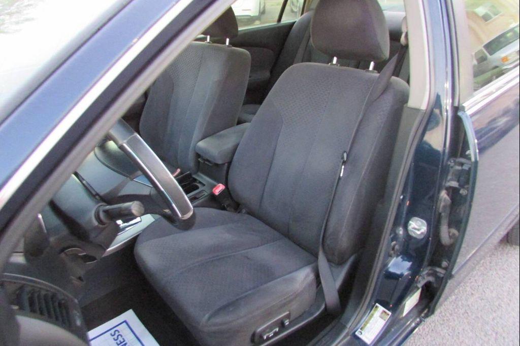 used 2006 Nissan Altima car, priced at $5,999