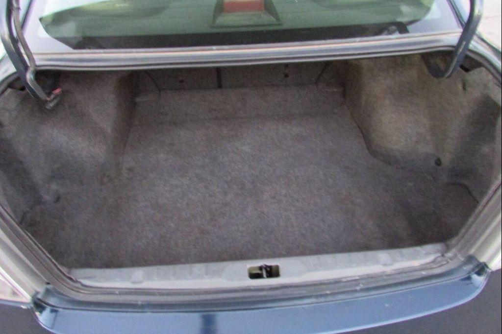 used 2006 Nissan Altima car, priced at $5,999