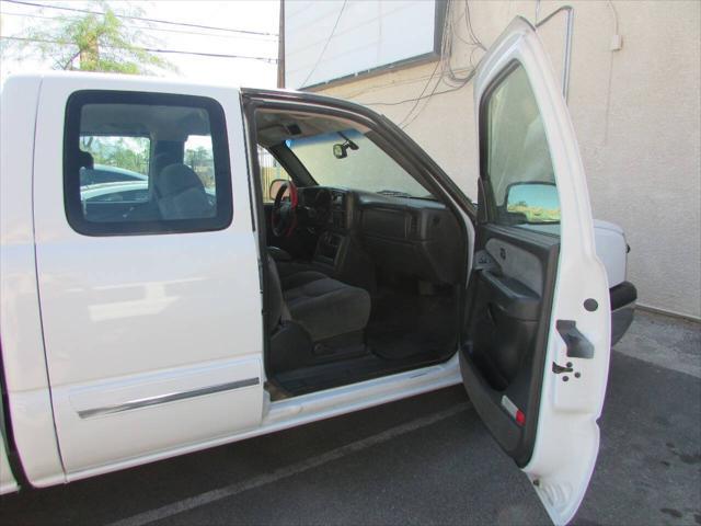 used 2003 Chevrolet Silverado 1500 car, priced at $9,995