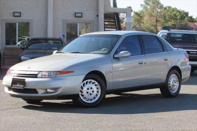 used 2000 Saturn LS car, priced at $5,995