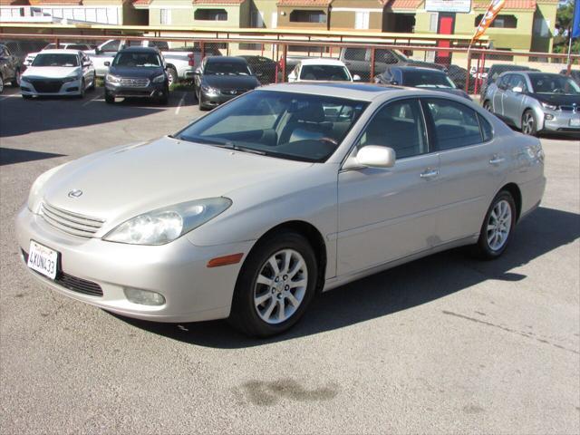 used 2002 Lexus ES 300 car, priced at $6,995