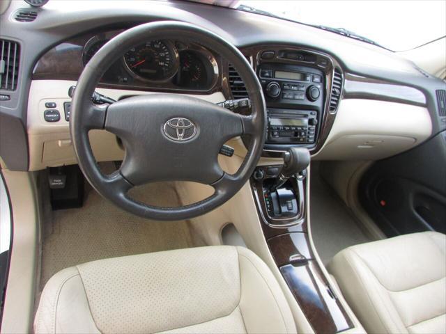 used 2003 Toyota Highlander car, priced at $6,995