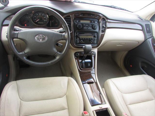 used 2003 Toyota Highlander car, priced at $6,995