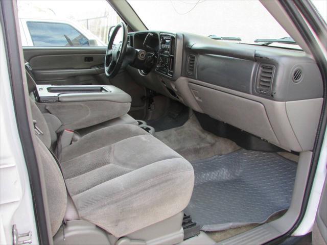 used 2005 Chevrolet Tahoe car, priced at $8,995