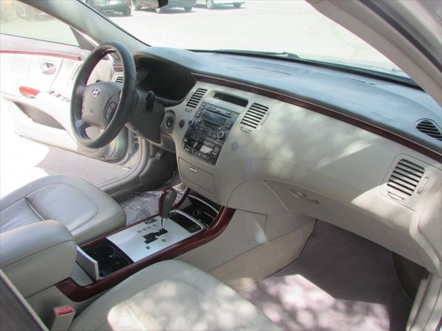 used 2006 Hyundai Azera car, priced at $7,995