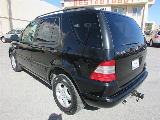 used 2000 Mercedes-Benz M-Class car, priced at $7,995