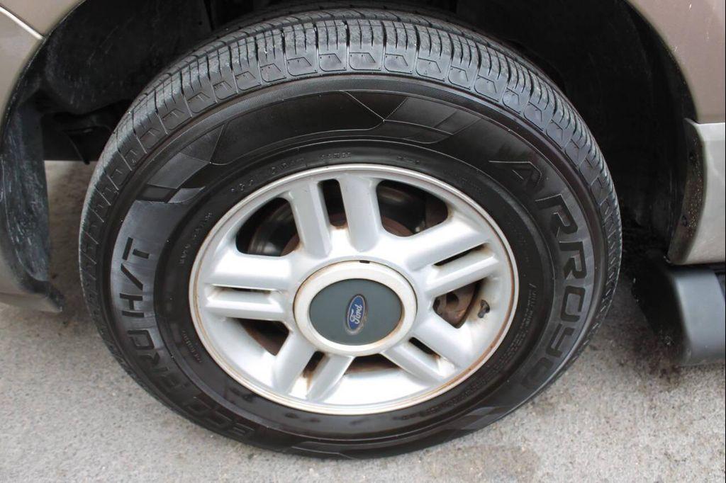 used 2003 Ford Expedition car, priced at $5,995