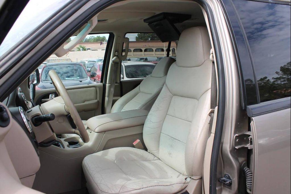 used 2003 Ford Expedition car, priced at $5,995