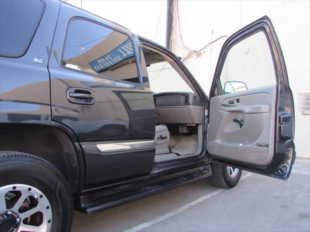 used 2005 GMC Yukon car, priced at $8,995