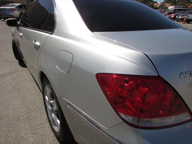 used 2006 Acura RL car, priced at $5,995