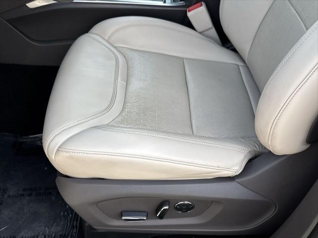 used 2020 Ford Explorer car, priced at $29,998
