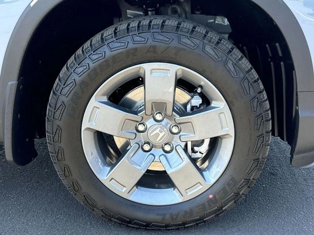 new 2025 Honda Ridgeline car, priced at $44,870
