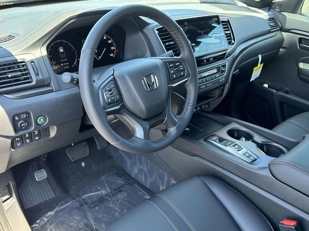 new 2025 Honda Ridgeline car, priced at $44,870
