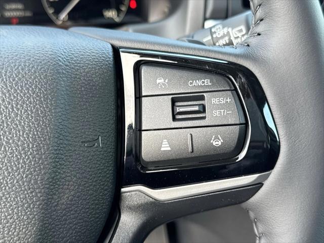 new 2025 Honda Odyssey car, priced at $42,376