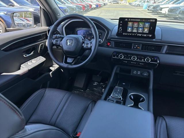 new 2025 Honda Pilot car, priced at $52,057