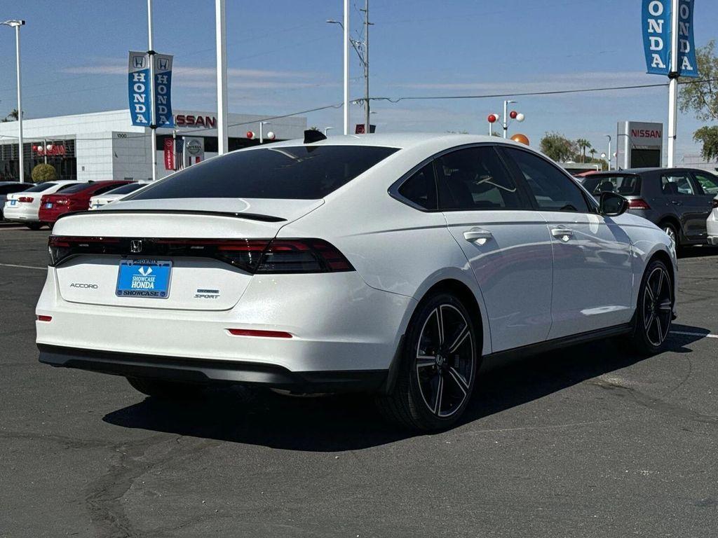 new 2025 Honda Accord Hybrid car, priced at $34,022