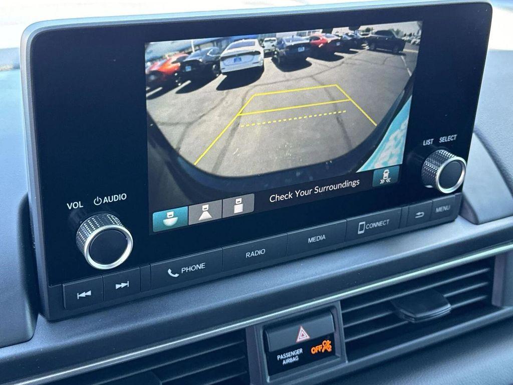 new 2025 Honda Pilot car, priced at $42,638