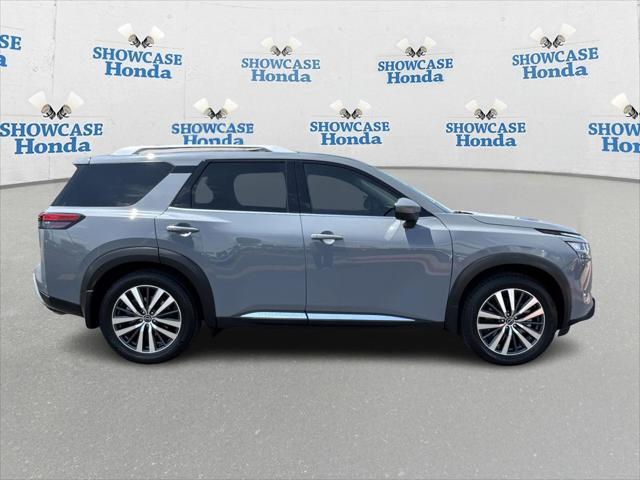 used 2022 Nissan Pathfinder car, priced at $32,900