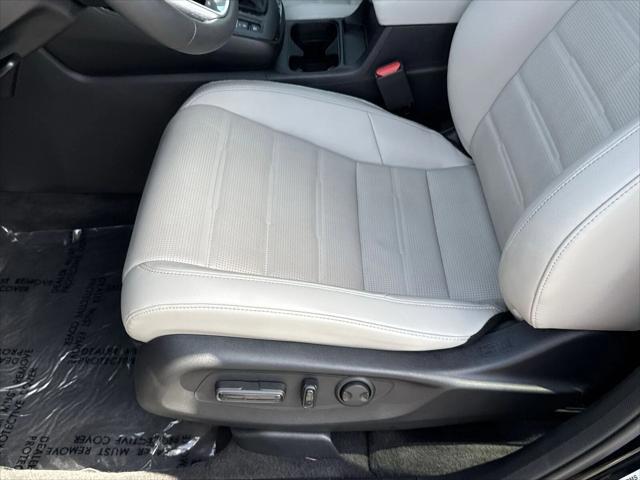 used 2023 Honda CR-V car, priced at $30,400