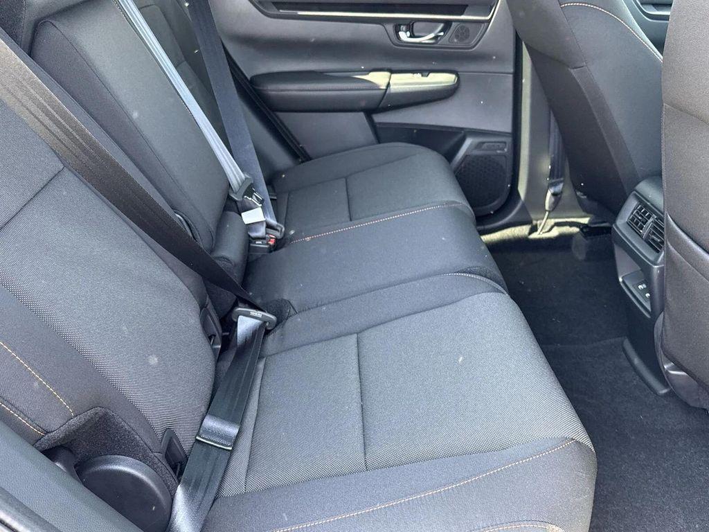 new 2026 Honda CR-V Hybrid car, priced at $39,277