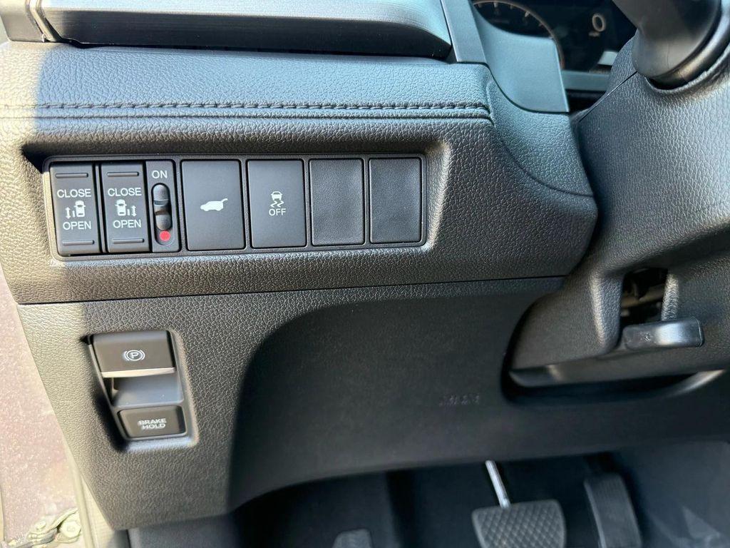 new 2026 Honda Odyssey car, priced at $44,885