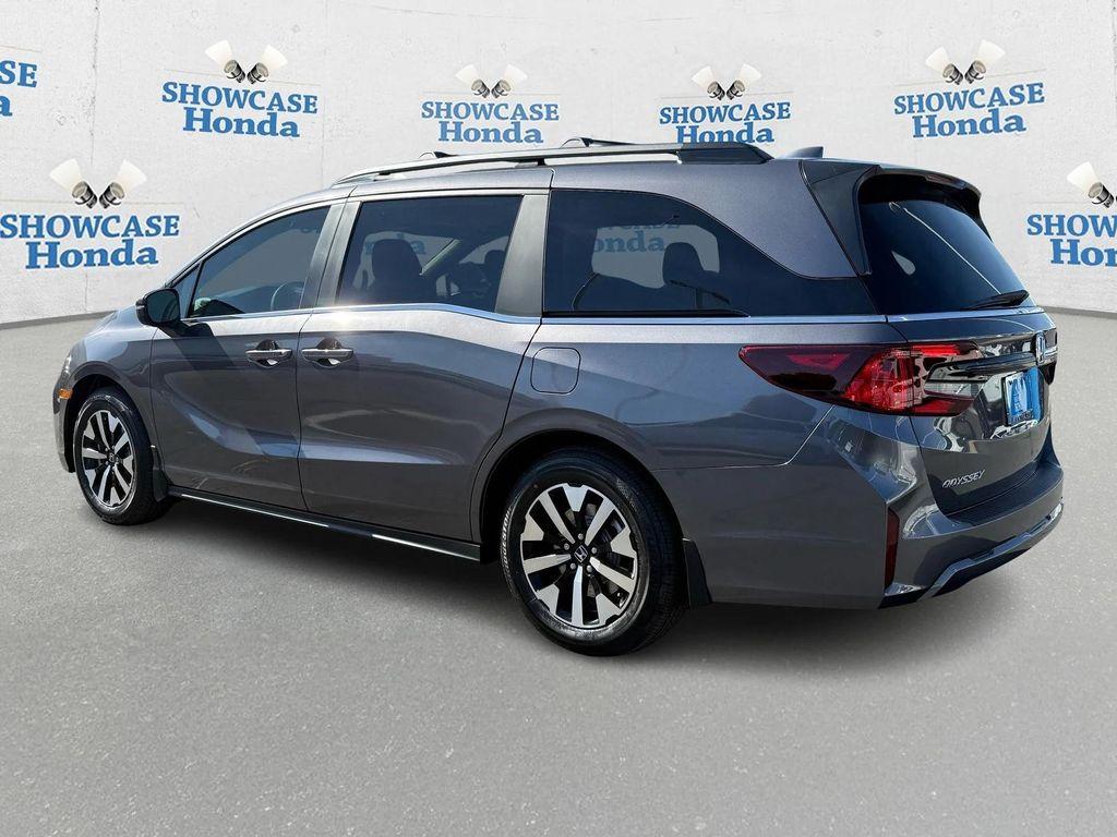 new 2026 Honda Odyssey car, priced at $44,885
