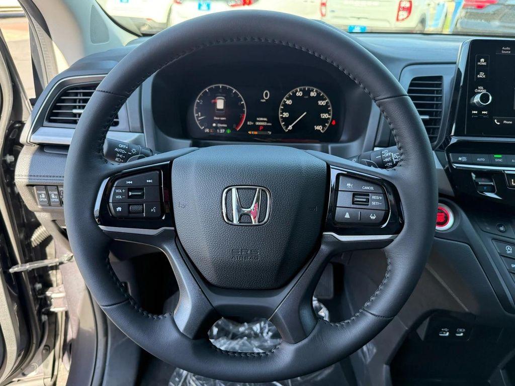 new 2026 Honda Odyssey car, priced at $44,885